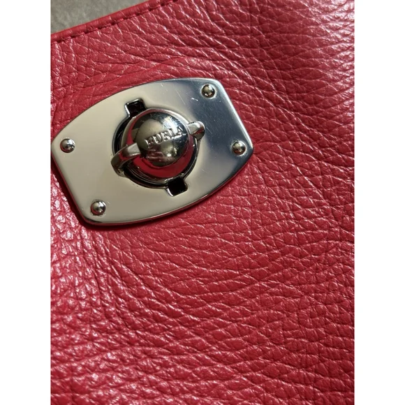 Furla VTG Y2K Cherry Red Leather Tote Bag Mob Wife Luxury EUC Early 2000s Chic - Picture 6 of 13